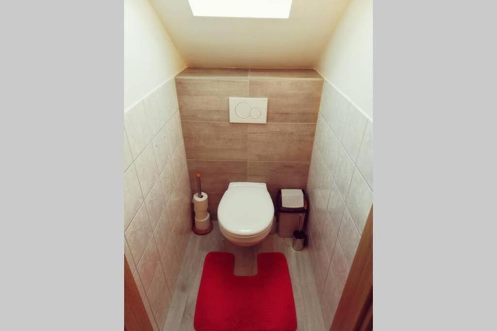 Appartement De Standing Avec Parking Prive Малмеди Екстериор снимка